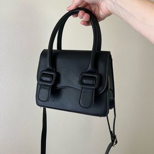 Black cross body purse
